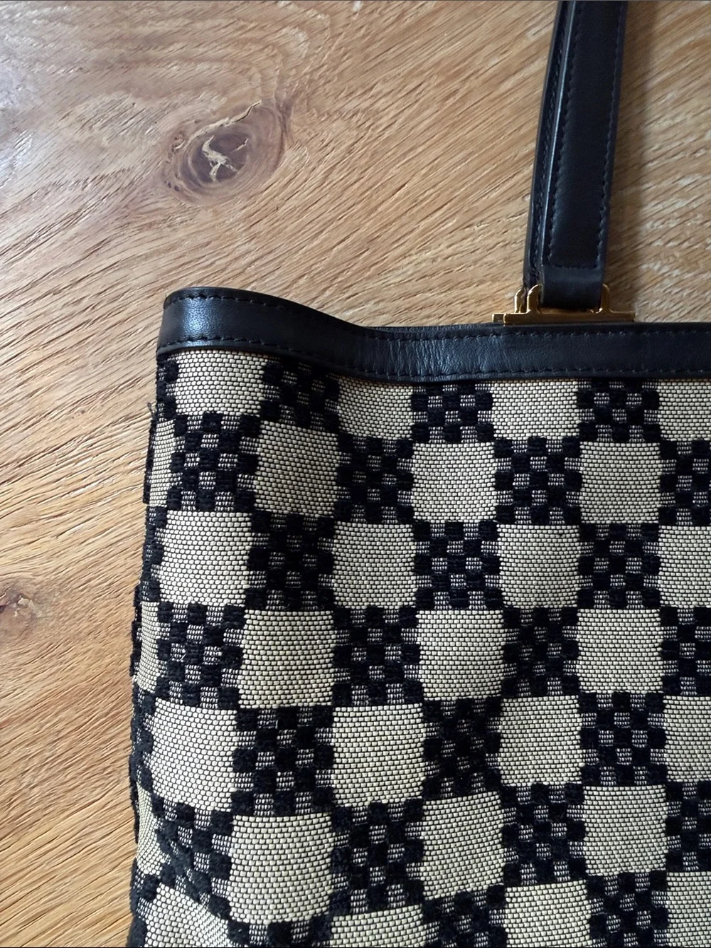 Furla basically mint